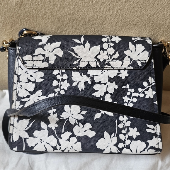 Michael kors crossbody bag - Picture 5 of 7